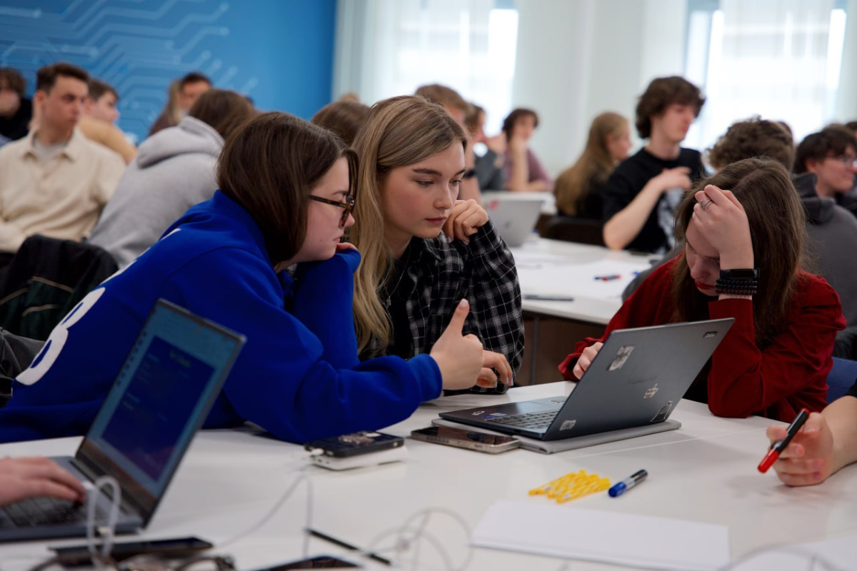 Презентация программы развития молодежных инициатив прошла в МГТУ «СТАНКИН»