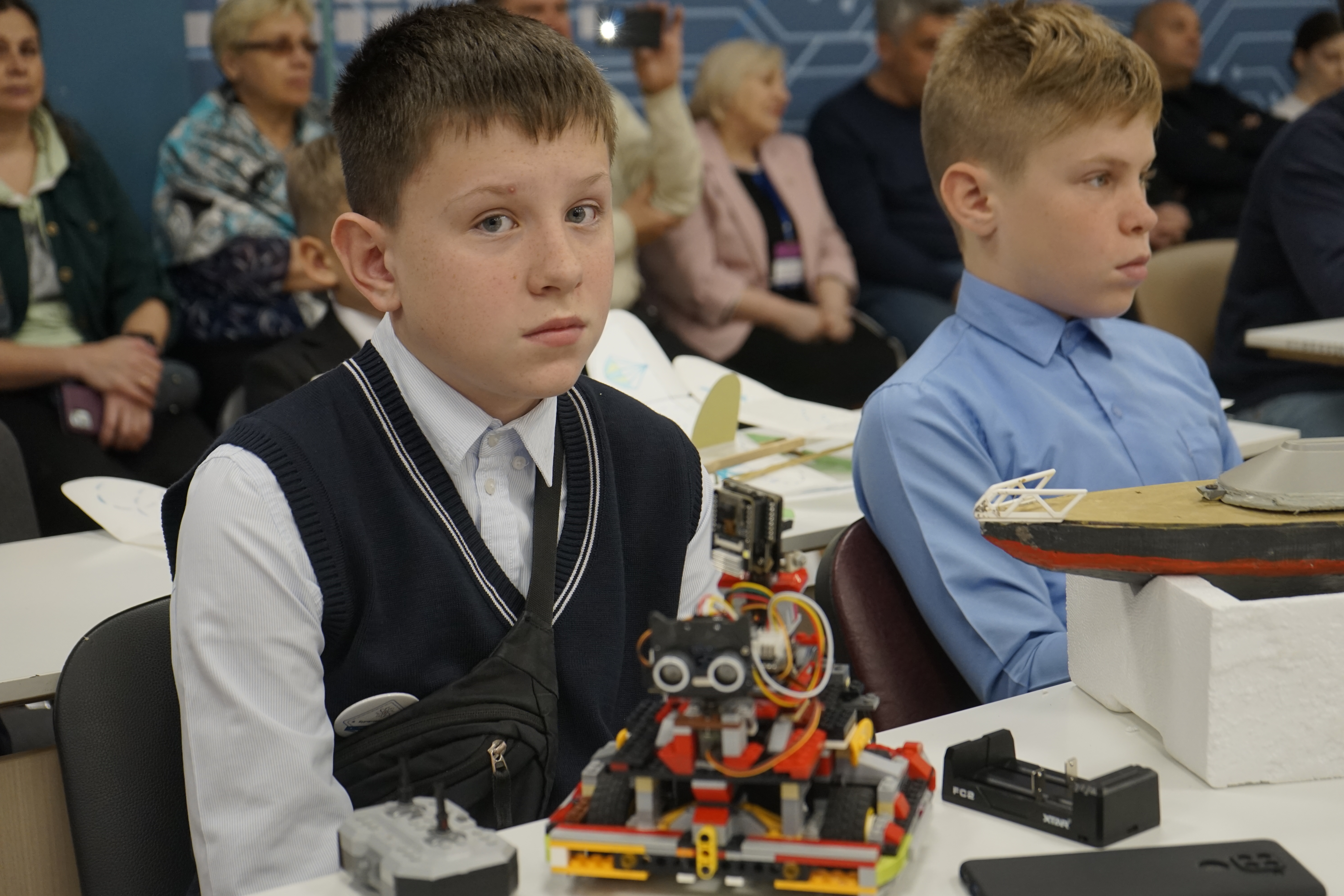 Сегодня СТАНКИН встретил юных техников из 16 регионов России