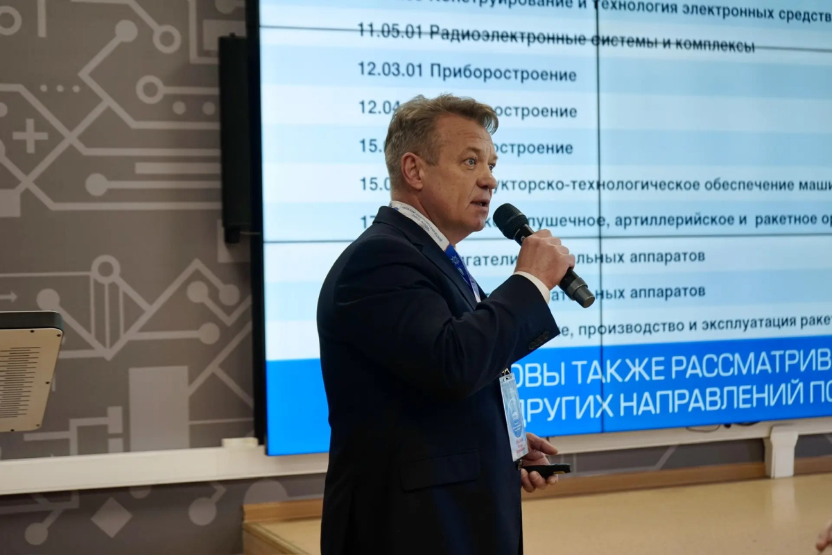 В СТАНКИНе прошло карьерное мероприятие «Удмуртия заряжает»