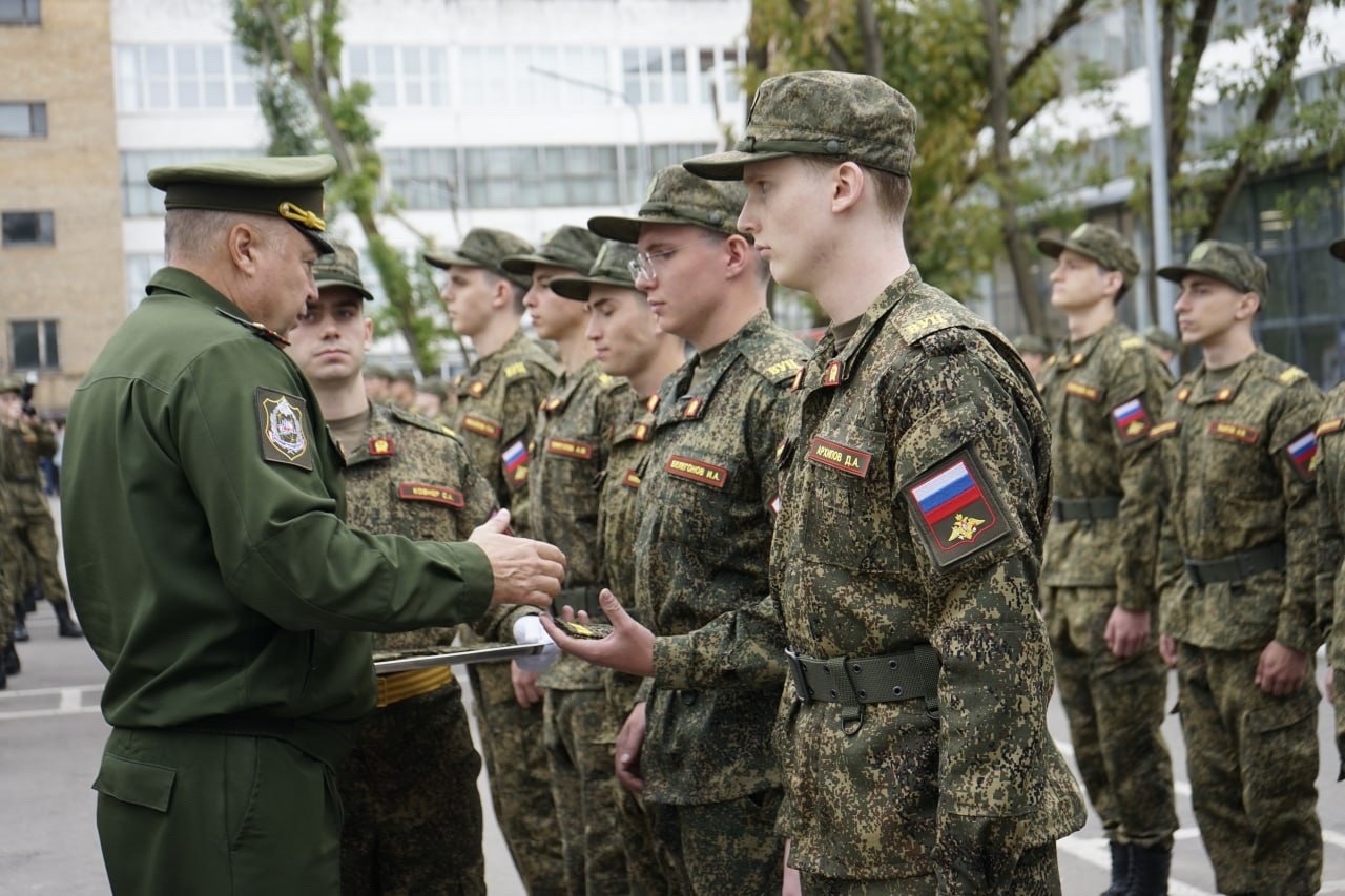 Исторический рубеж: в Военном учебном центре СТАНКИНа прошел первый выпуск 