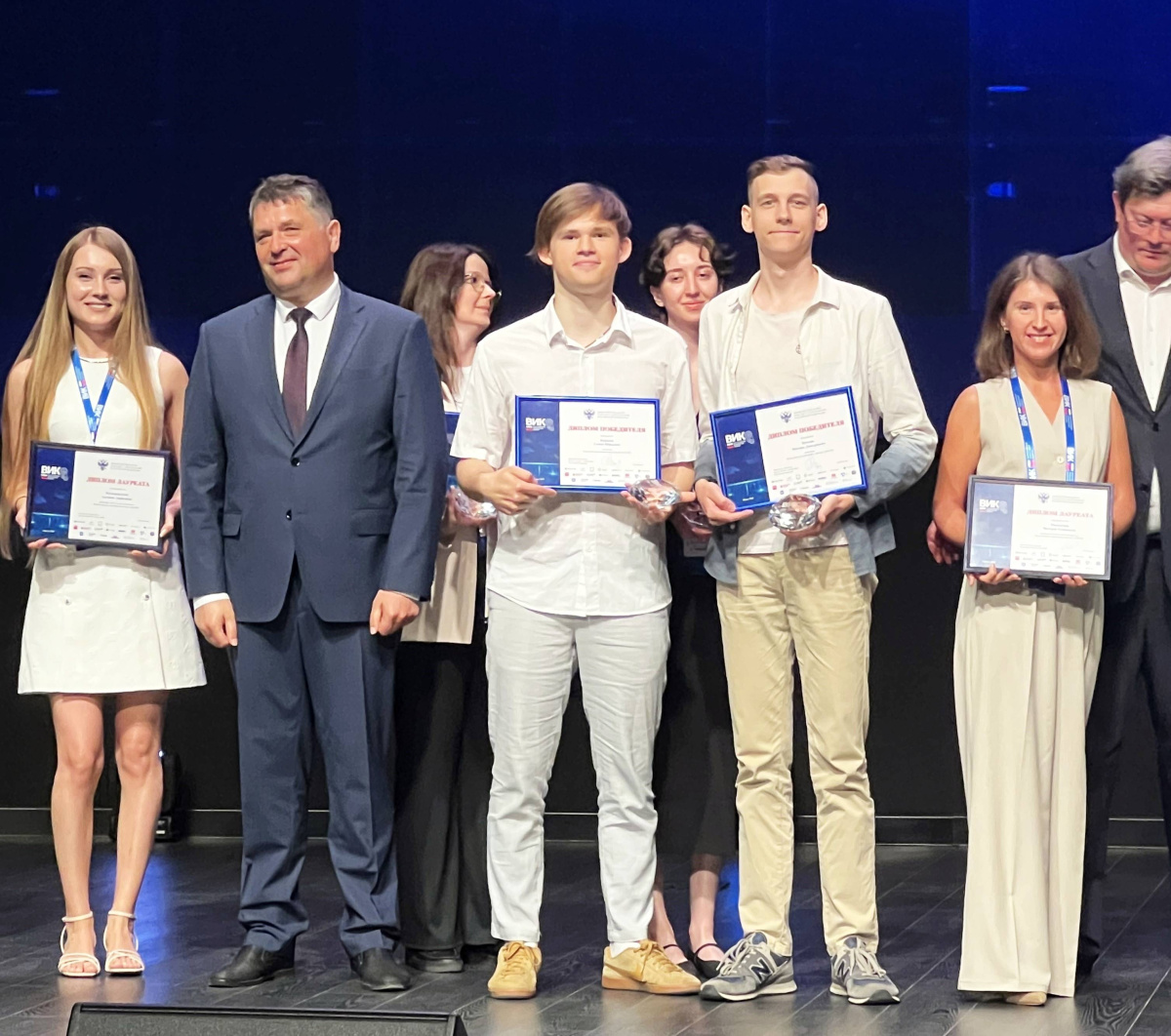 Триумф на ВИК